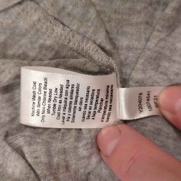 Women's top, size XL, brand new. Mostly white lace with grey jersey lower half - Picture 5 of 5